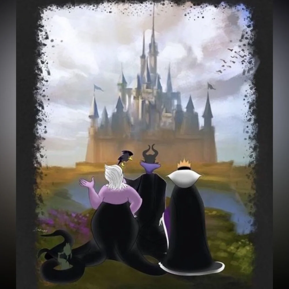 $4VILLAN PIN BROOCH. ENAMEL METAL. NEW. $4 IF BUNDLED - Picture 4 of 15